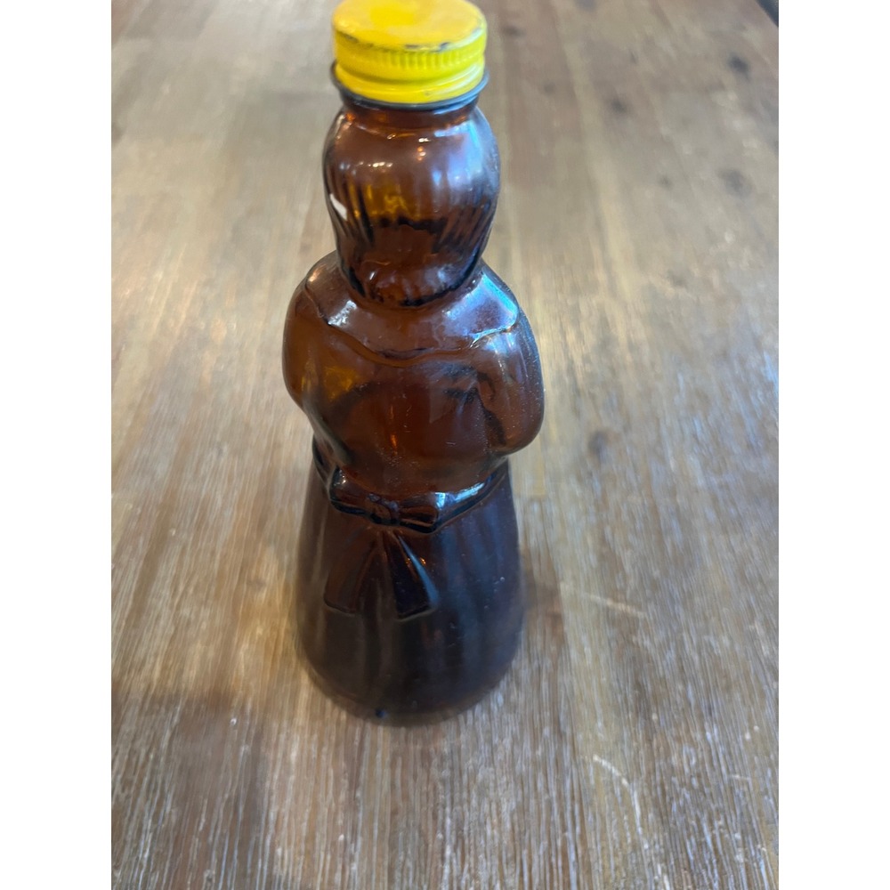 Vintage Mrs Butterworths Amber Glass Syrup Bottle with Yellow Metal Cap 10oz - Picture 2 of 5